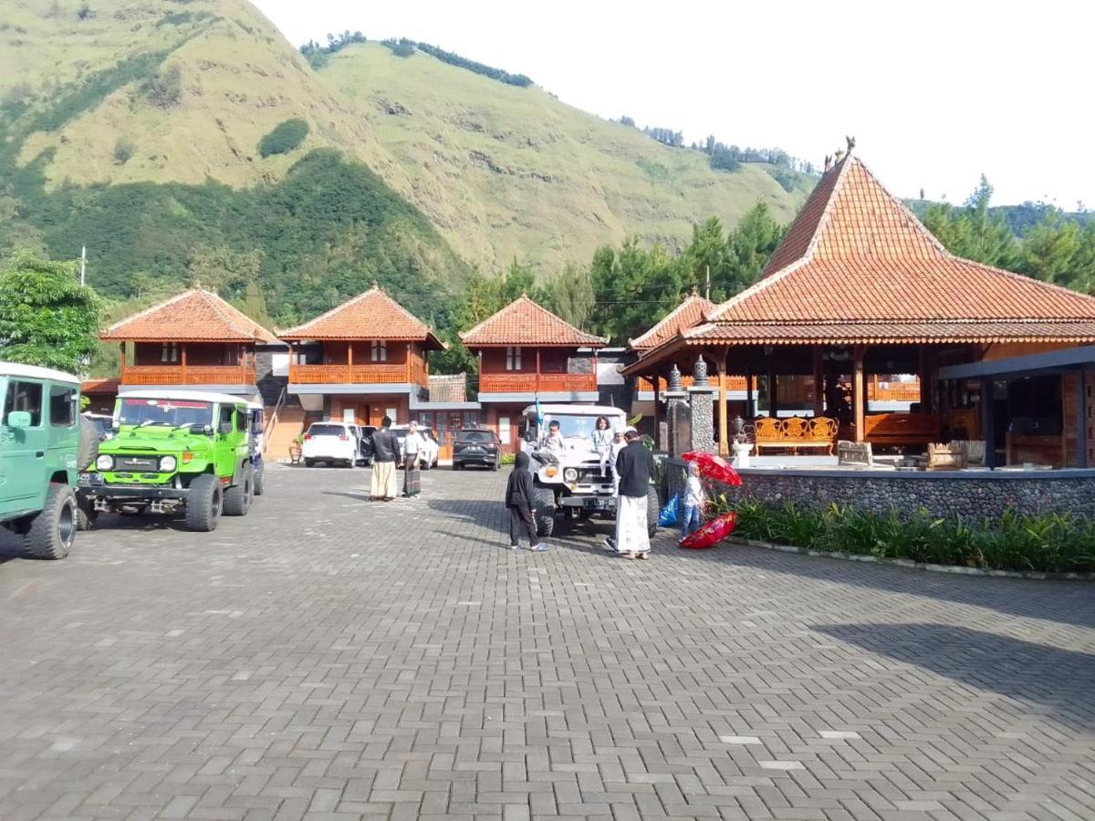 Joglo Kecombrang Bromo Hotel Ngadisari ภายนอก รูปภาพ