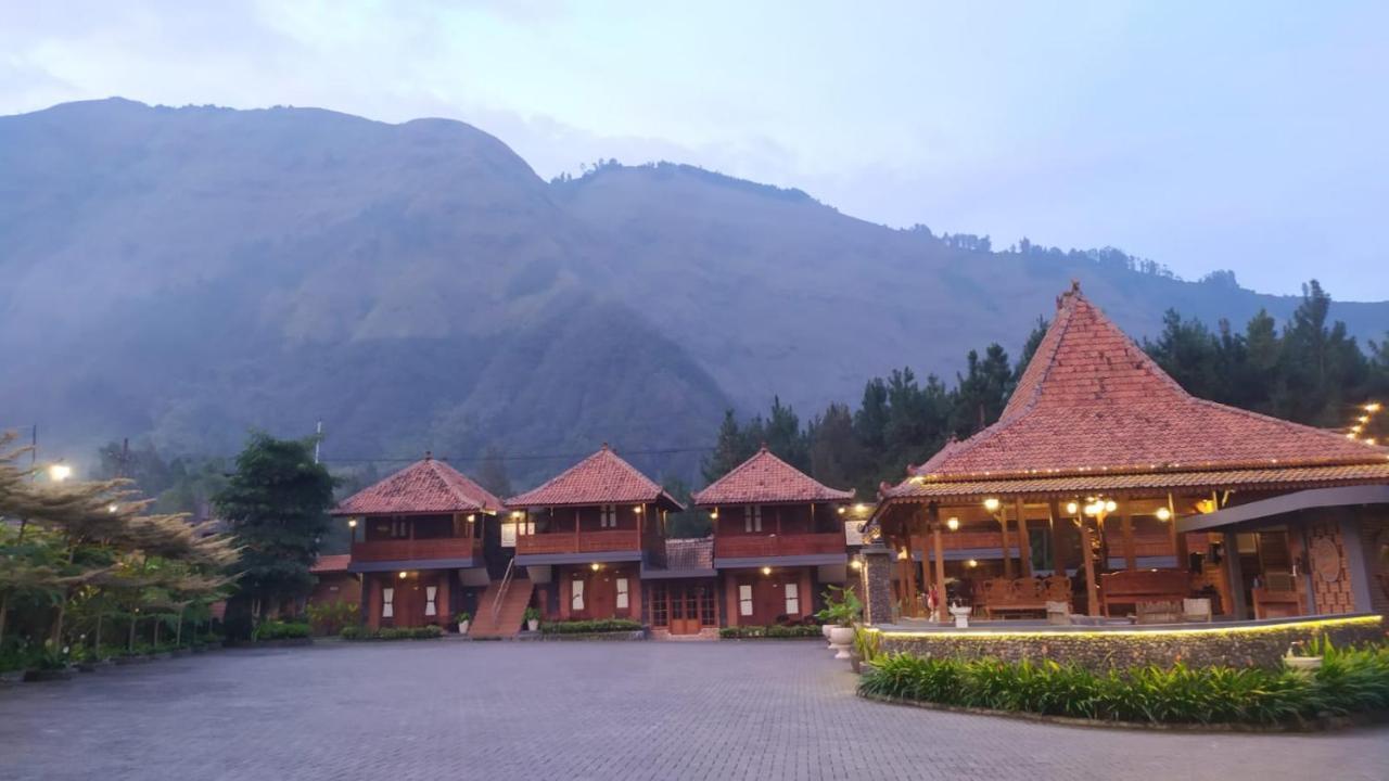 Joglo Kecombrang Bromo Hotel Ngadisari ภายนอก รูปภาพ